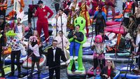 Meriah Banget! Ada Festival Kostum Unik Lho di Rusia