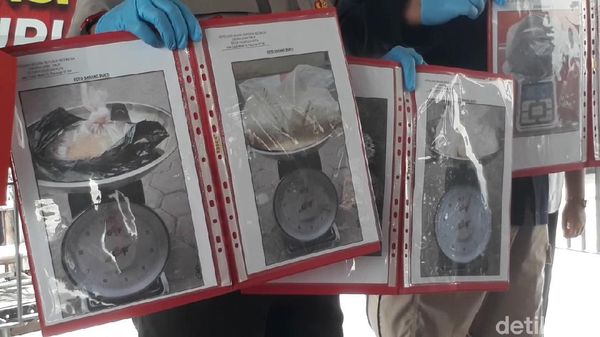 Waduh, Polisi Temukan 10 Kg Bahan Peledak di TKP Ledakan Pasuruan