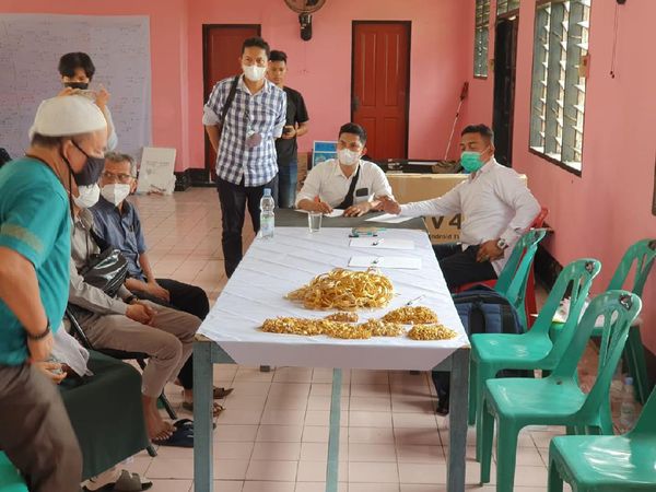 Penampakan Tumpukan Emas 6,8 Kg Jarahan Perampok Bersenpi di Medan