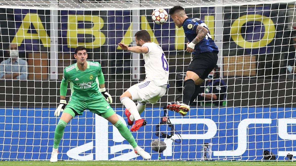 Ada sedikit rasa puas pelatih Simone Inzaghi usai Inter Milan tersungkur di tangan Real Madrid. (Foto: Getty Images/Marco Luzzani)
