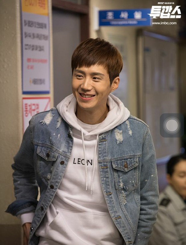 Kim seon ho perankan karakter unik