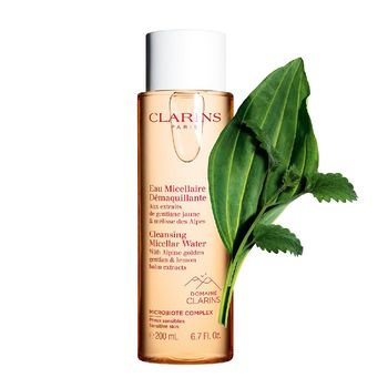 Produk pembersih wajah dari Clarins