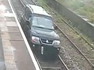 Sopir Pajero yang Nekat Lewat Rel Kereta Api, Berujung Merenung di Penjara