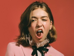 Snail Mail Rayakan Valentine di Bulan September