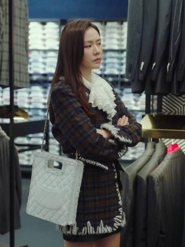 Deretan Tas Mewah Son Ye Jin di 'Crash Landing on You', Dari Gucci Hingga Dior!