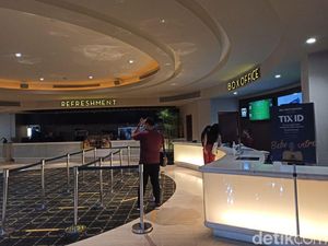 Nonton Bioskop Ditemani Corona, Beli Tiketnya Non Tunai Aja Ya! Nonton Bioskop Ditemani Corona, Beli Tiketnya Non Tunai Aja Ya!