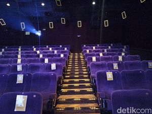 Suasana Hari Pertama Bioskop di Jakarta Setelah Kembali Dibuka Suasana Hari Pertama Bioskop di Jakarta Setelah Kembali Dibuka