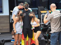 Ssstt... Valentino Rossi Rupanya Sering Lolos Tilang Polisi