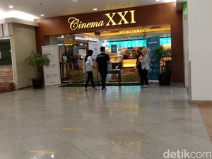 Hari Pertama Bioskop Buka di Surabaya, Pengunjung Masih Landai Hari Pertama Bioskop Buka di Surabaya, Pengunjung Masih Landai