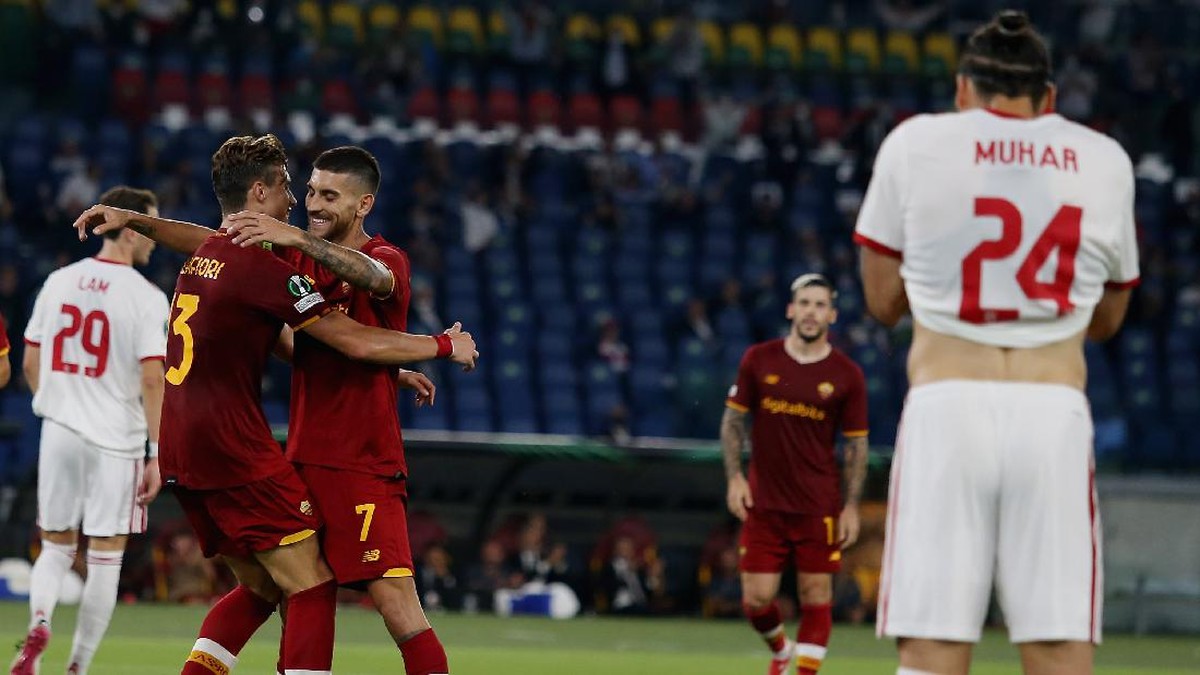AS Roma menang telak 5-1 atas CSKA Sofia di laga Grup C Conference League. (Foto: Getty Images/Paolo Bruno)