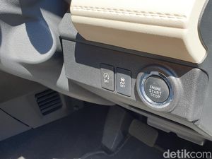 Idling Stop Bikin Terios Sering Mati-Hidup Otomatis, Aki Bisa Tekor Gak Tuh? Idling Stop Bikin Terios Sering Mati-Hidup Otomatis, Aki Bisa Tekor Gak Tuh?