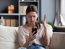 Bukan Diblok, Ini 6 Penyebab Foto Profil WA Tidak Terlihat