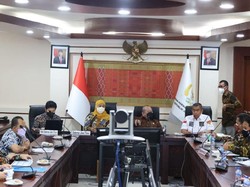 Rakor Terkait Pelindo III, Ketua DPD Ingatkan Target Investasi