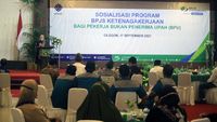 Menaker Hadiri Sosialisasi Program BPJS TK di Cilegon