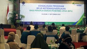 Menaker Hadiri Sosialisasi Program BPJS TK di Cilegon