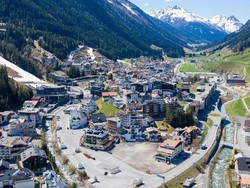 Pemerintah Austria Mulai Disidang Karena Kelalaian Penanganan COVID-19