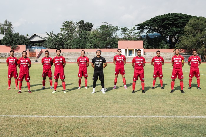 Persis Solo