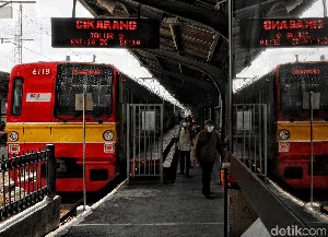 Pesona Stasiun Jakarta Kota yang Bersejarah