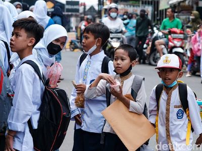Jadi Sorotan WHO! Hampir 200 Siswa Terinfeksi COVID-19 dari Klaster PTM