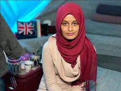 Terungkap Kehidupan Pernikahan Mantan Anggota ISIS yang Kini Lepas Hijab