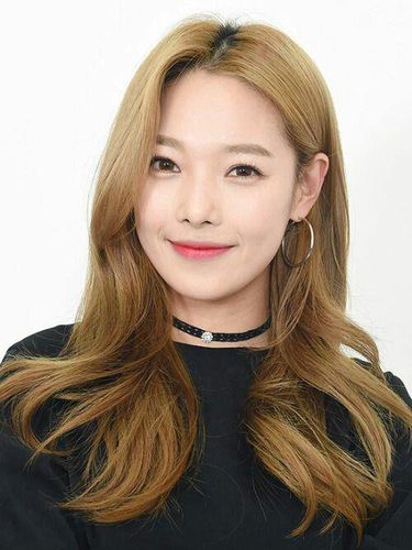 5 Brand Skincare yang Dipakai Seleb Korea, Dari BTS Hingga TWICE!