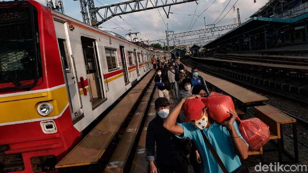Stasiun Manggarai: Stasiun Tersibuk yang Bakal Gantikan Gambir