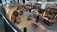 Suasana Food Court Solo yang Layani Makan di Tempat