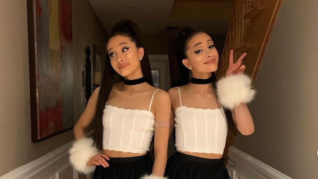 8 Foto Wanita Kembar yang Dapat Ancaman Pembunuhan Karena Mirip Ariana Grande