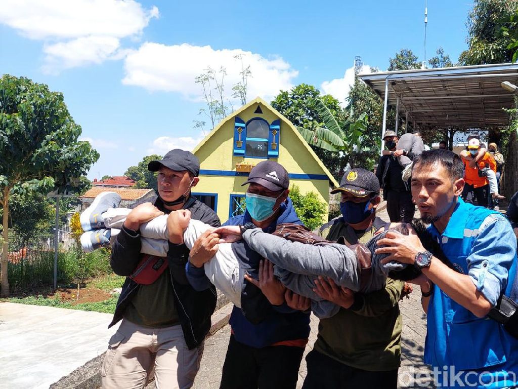 Diintai Sesar Lembang, Warga Bandung Barat Ikut Simulasi Kegempaan Diintai Sesar Lembang, Warga Bandung Barat Ikut Simulasi Kegempaan