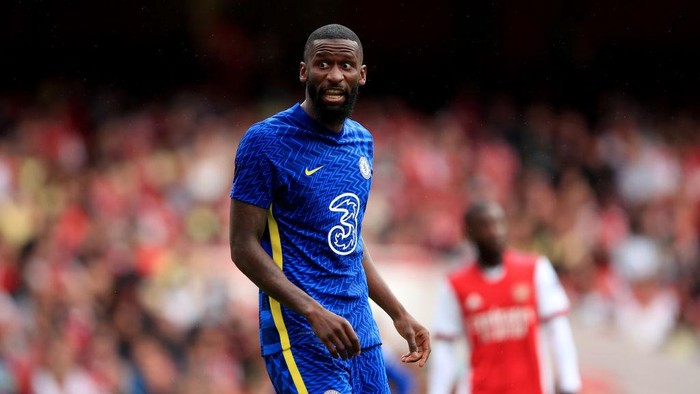 LONDON, ENGLAND - AUGUST 01: Antonio Rudiger of Chelsea during the Pre Season Friendly between Arsenal and Chelsea at Emirates Stadium on August 1, 2021 in London, England. (Photo by Marc Atkins/Getty Images)