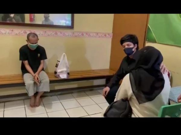 Momen Pertemuan Haru Atta Halilintar-Aurel dan Savas Pemfitnahnya
