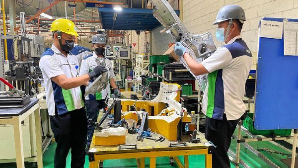 Dharma Group Bersiap Tingkatkan Penetrasi Sektor Kendaraan Roda Empat