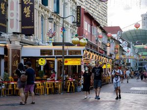 Antisipasi Lonjakan Kasus Seperti Singapura, RI Diminta Tetap Waspada