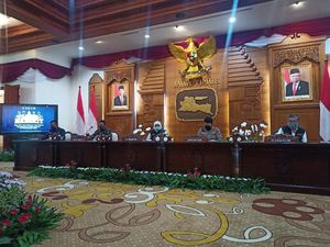 Cegah Varian Mu dari TKI, Satgas Jatim Lakukan Penyekatan Terbatas Cegah Varian Mu dari TKI, Satgas Jatim Lakukan Penyekatan Terbatas