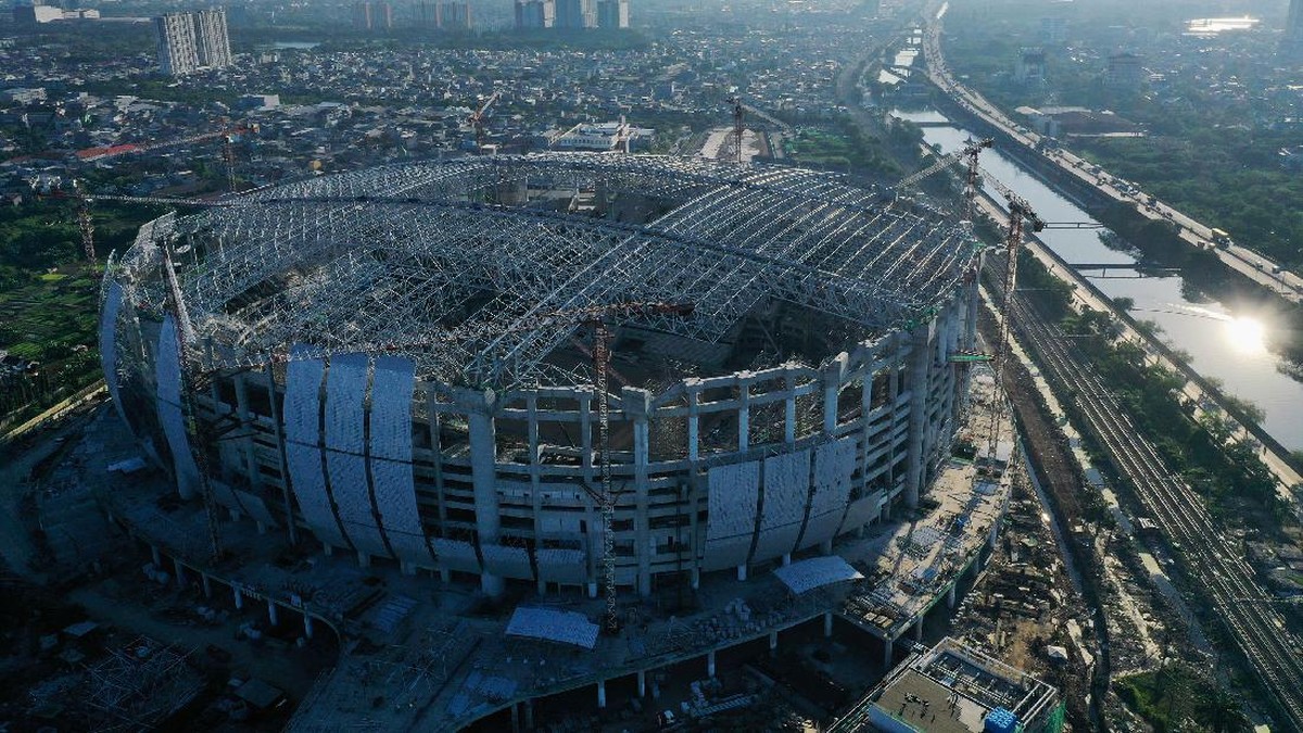 Bakal ada turnamen di JIS yang melibatkan Real Madrid, Barcelona, dan Atletico Madrid (ANTARA FOTO/Hafidz Mubarak A)