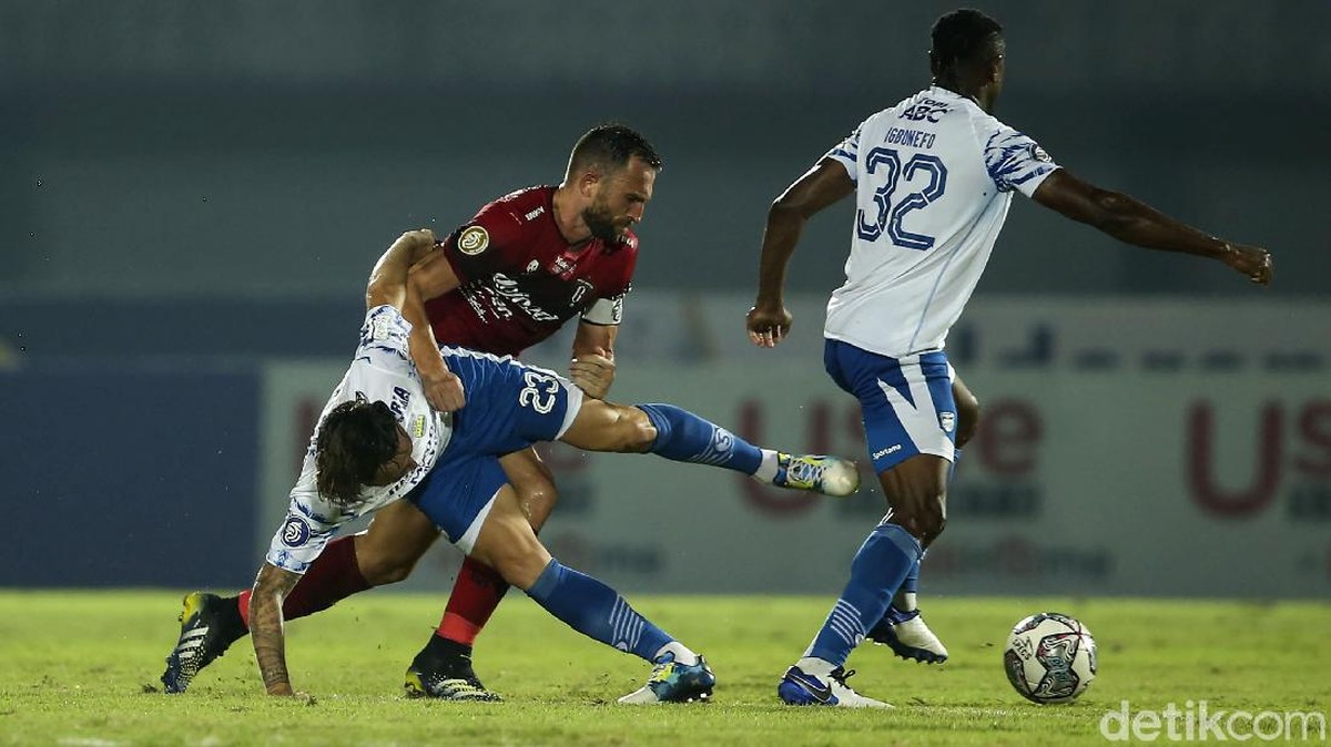 Link live streaming Persib Bandung vs Bali United simak informasinya di sini. (Foto: Rifkianto Nugroho)