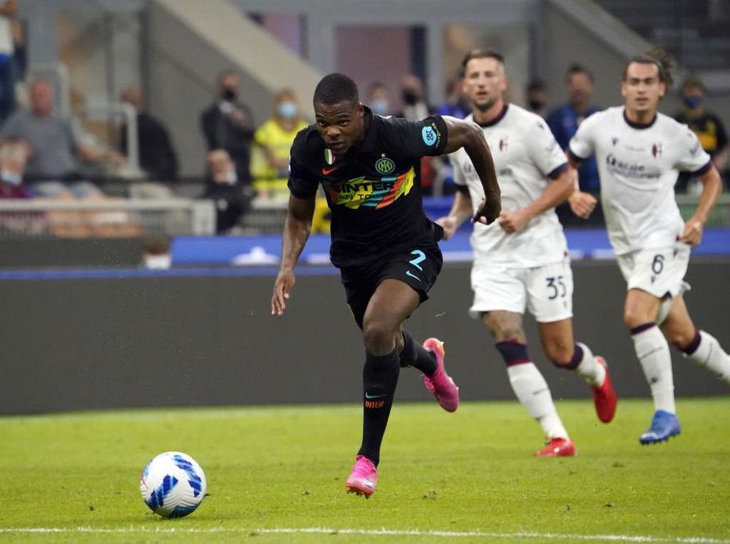 Denzel Dumfries Mulai Unjuk Gigi Bersama Inter Denzel Dumfries Mulai Unjuk Gigi Bersama Inter
