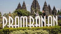 Candi Prambanan Dibuka, Pengunjung Bisa Selfie Lagi