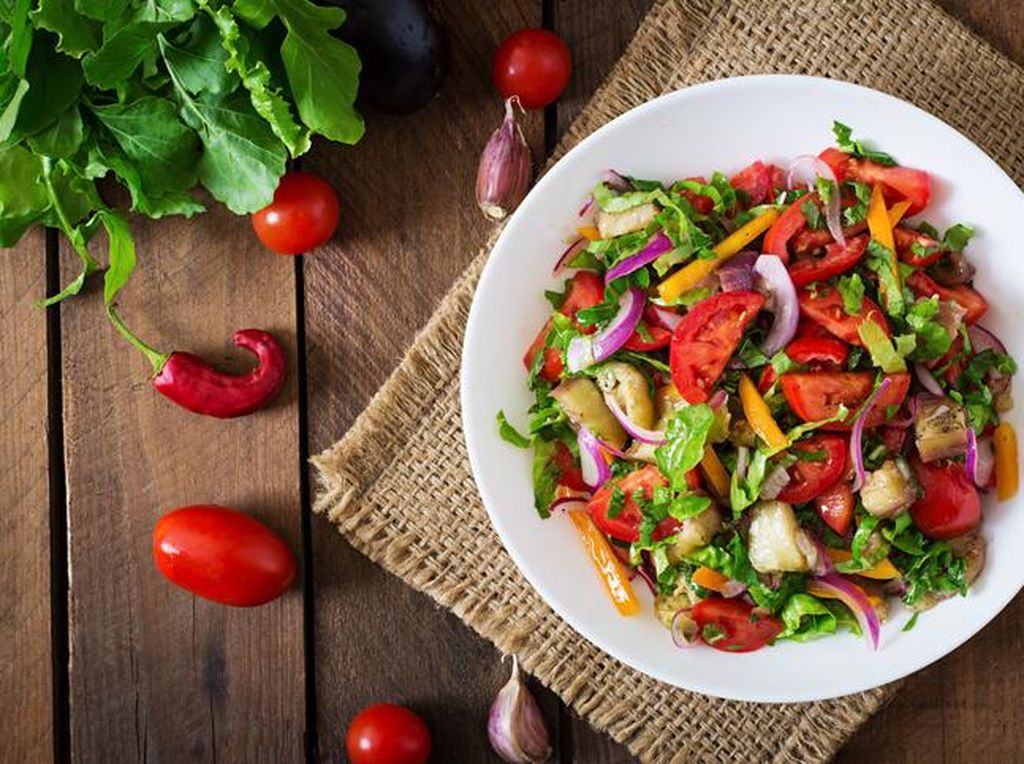 5 Cara Membuat Salad untuk Diet Menurunkan Berat Badan