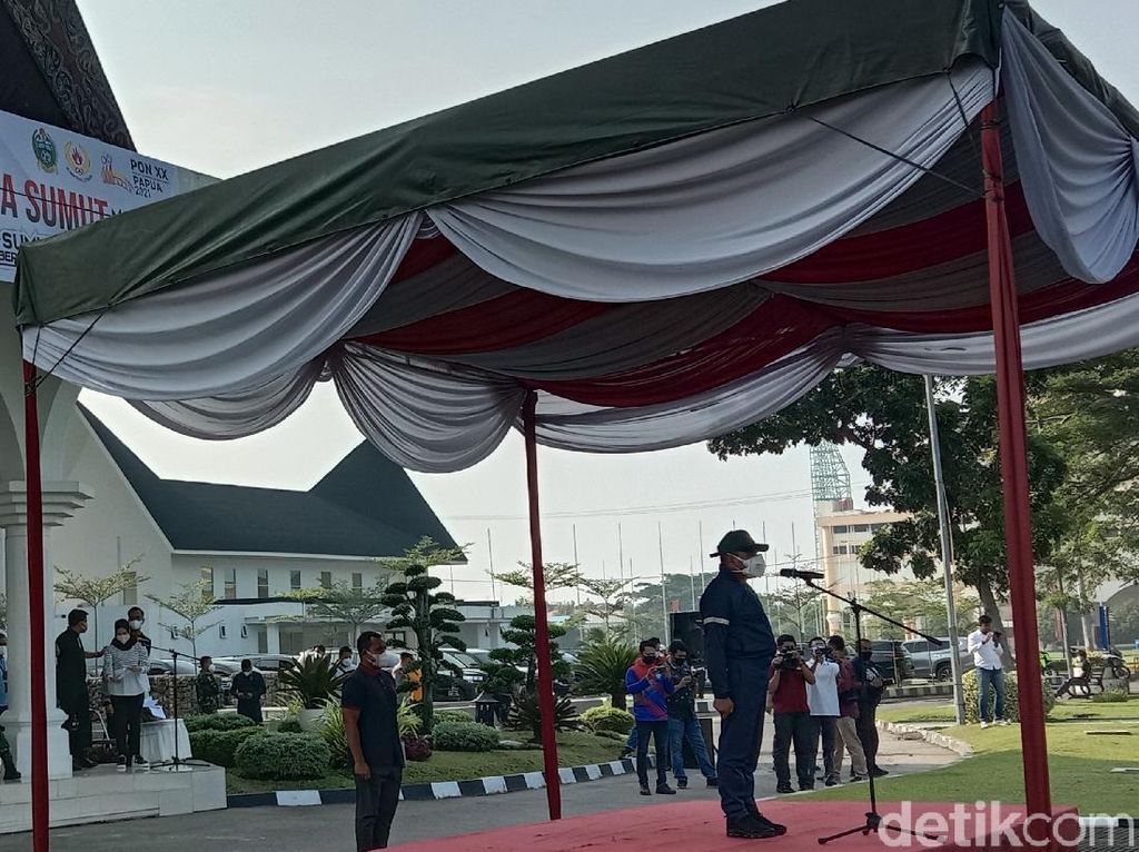 Gubsu Edy Minta Atlet Tak Khawatir KKB Saat PON Papua Gubsu Edy Minta Atlet Tak Khawatir KKB Saat PON Papua