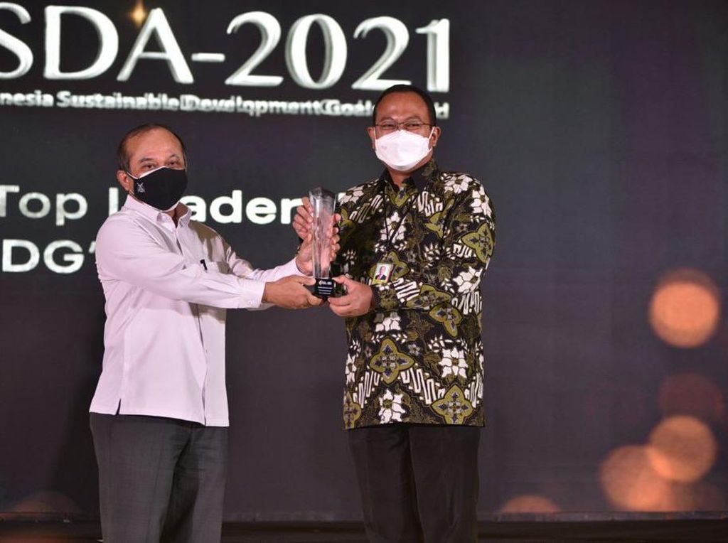 Konsisten Jalankan SDGs, Pertamina Borong 4 Penghargaan di ISDA 2021 Konsisten Jalankan SDGs, Pertamina Borong 4 Penghargaan di ISDA 2021