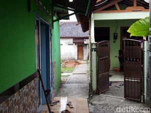 Polisi Selidiki Jenis Senjata Penembak Ketua Majelis Taklim di Tangerang Polisi Selidiki Jenis Senjata Penembak Ketua Majelis Taklim di Tangerang
