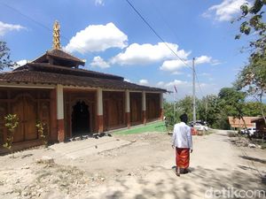 Wah! Ada Pondok Pesantren di Tengah Hutan Wah! Ada Pondok Pesantren di Tengah Hutan