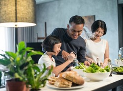 Kamis Pahing 26 Mei 2022: Pecinta Keluarga