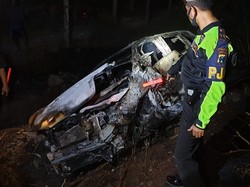 Mobil Kecelakaan dan Terbakar di Tol Malang-Surabaya, Satu Orang Tewas