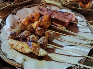 Keren! 4 Remaja Bisnis Angkringan, Omzetnya Rp 30 Juta Tiap Bulan! Keren! 4 Remaja Bisnis Angkringan, Omzetnya Rp 30 Juta Tiap Bulan!