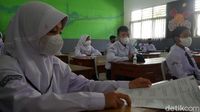 Kegembiraan Siswa Saat Pelaksanaan PTM di Bandung Barat