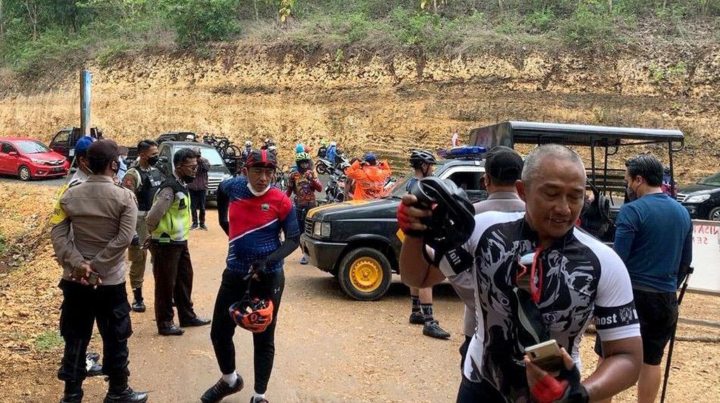 Nekat Gowes ke Pantai Selatan Saat PPKM, Wali Kota Malang Jadi Sorotan