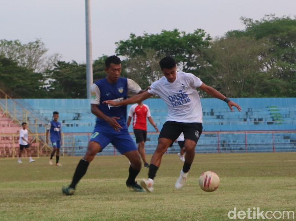 Jelang Liga 2, Persijap Masih Harus Benahi Lini Belakang Jelang Liga 2, Persijap Masih Harus Benahi Lini Belakang
