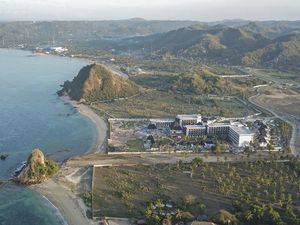 Pantai Kuta Mandalika dalam 10 Tahun, Perubahan yang Mencengangkan